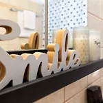 Tatil Evi Sun Smiles In Naousa, Paros