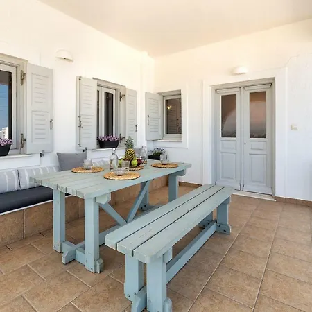 Tatil Evi Sun Smiles In Naousa, Paros Zambujeira do Mar
