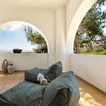 Sun Smiles In Naousa, Paros 펜션