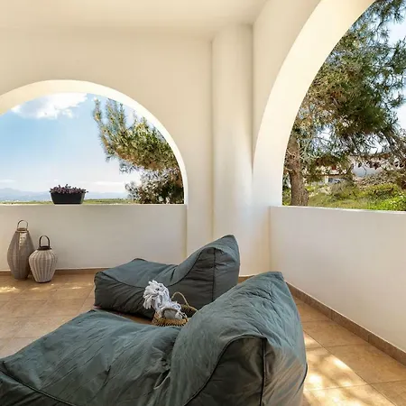 Sun Smiles In Naousa, Paros בית נופש